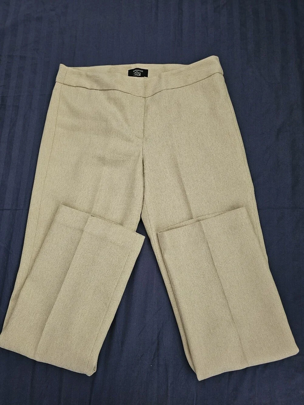 VINTAGE (Y2K) Exellent.  Signature By Larry Levine Wms 2 Pcs Pants Suit SIZE 8. - Picture 10 of 16